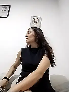 Cami Konor online show from 23, 10, 2025