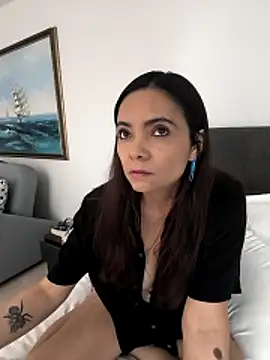 Cami Konor online show from 10, 2, 2026