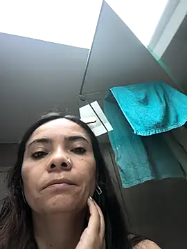 Cami Konor online show from 7, 1, 2026