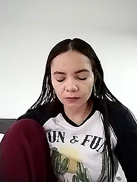 Cami Konor online show from 21, 11, 2025