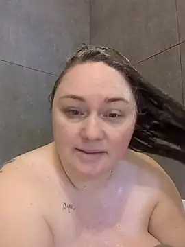 BrokenWife online show from 3, 2, 2026