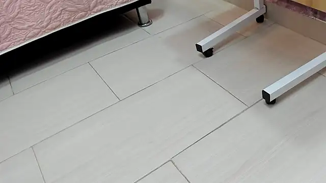 ALYANNA HOT  online show from 28, 10, 2025