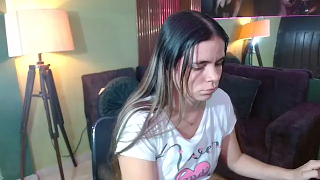 Snapshot of maira_tf chatting on 5, 12, 2025 maira tf online show from 5, 12, 2025