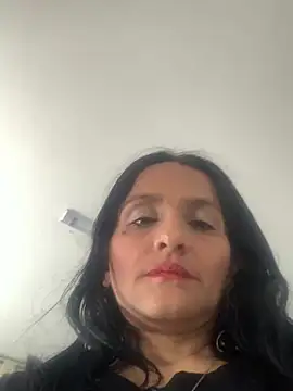 Snapshot of kataleya_29 chatting on 13, 10, 2025 kataleya 29 online show from 13, 10, 2025