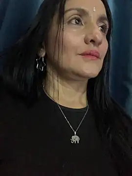 Snapshot of kataleya_29 chatting on 3, 11, 2025 kataleya 29 online show from 3, 11, 2025