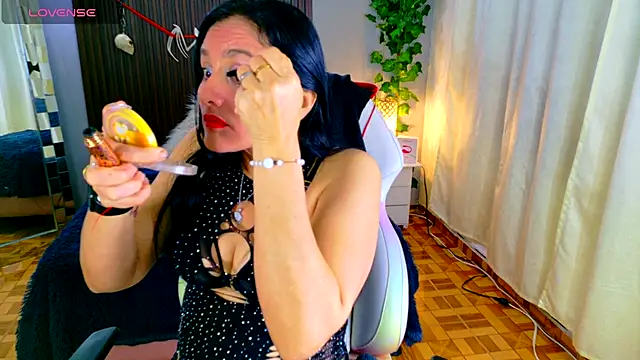 Snapshot of kataleya_29 chatting on 25, 10, 2025 kataleya 29 online show from 25, 10, 2025