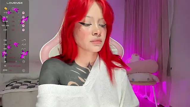 Snapshot of AlinaLukyanova chatting on 18, 10, 2025 AlinaLukyanova online show from 18, 10, 2025