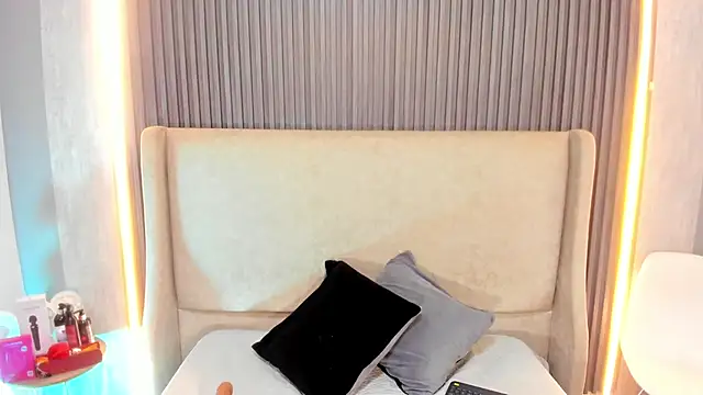 AbbyBeck online show from 5, 2, 2026