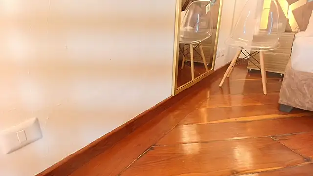 zarah andrew   online show from 15, 10, 2025