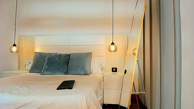 zarah andrew   online show from 29, 11, 2025