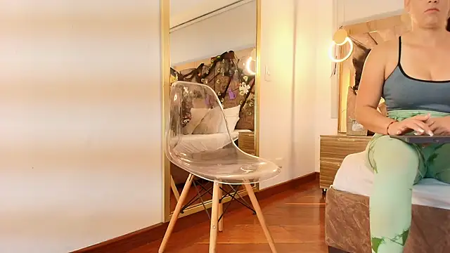 zarah andrew   online show from 16, 10, 2025