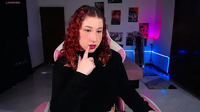 hazyjane  online show from 2, 10, 2025