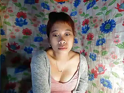 Pinay Skinny18 online show from 14, 9, 2025