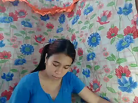Pinay Skinny18 online show from 23, 9, 2025
