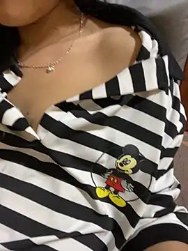 Snapshot of Sayhi_xo chatting on 13, 10, 2025 Sayhi xo online show from 13, 10, 2025