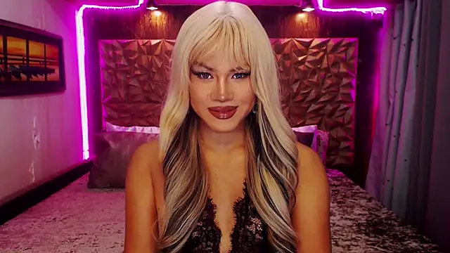 YllanaAltheaXxX online show from 2, 11, 2025