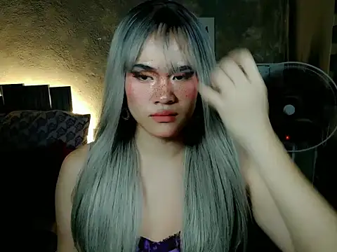 YllanaAltheaXxX online show from 22, 4, 2026