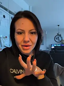 Snapshot of SwedishBaabe chatting on 9, 10, 2025 SwedishBaabe online show from 9, 10, 2025