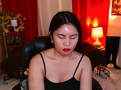 tsBiancalicious online show from 9, 4, 2026