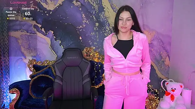 EliseVelour online show from 5, 4, 2026