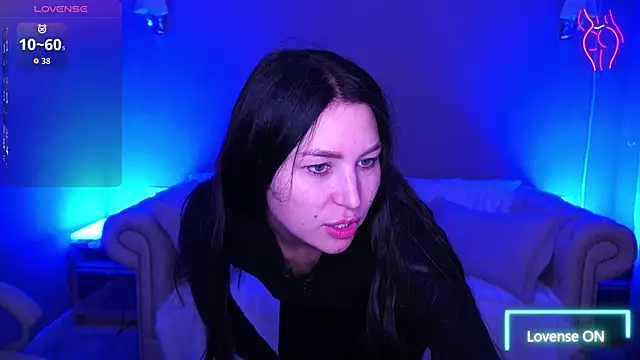 EliseVelour online show from 2, 12, 2025