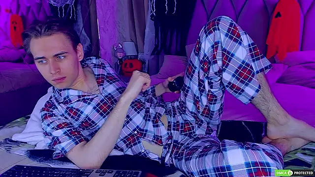 WilliamDyson online show from 20, 10, 2025