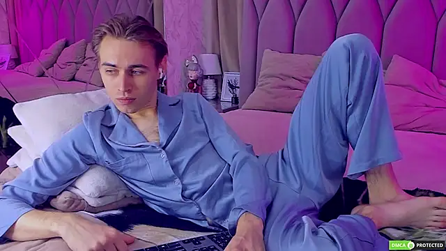 WilliamDyson online show from 8, 10, 2025