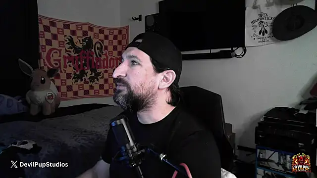 DevilPup75  online show from 17, 1, 2026