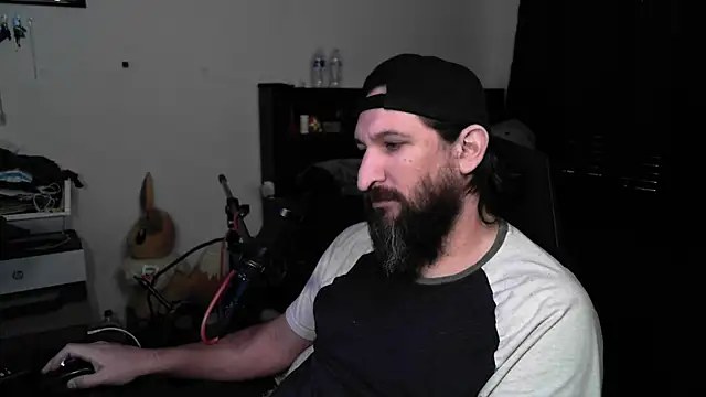 Snapshot of DevilPup75_ chatting on 15, 5, 2026 DevilPup75 online show from 15, 5, 2026