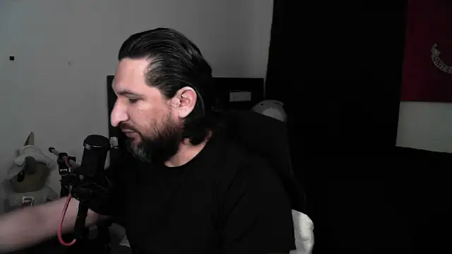 Snapshot of DevilPup75_ chatting on 19, 5, 2026 DevilPup75 online show from 19, 5, 2026