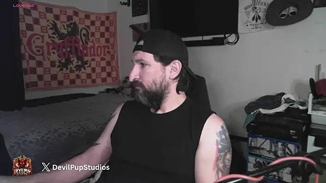 DevilPup75  online show from 12, 2, 2026