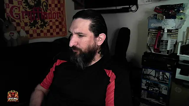 DevilPup75  online show from 18, 4, 2026