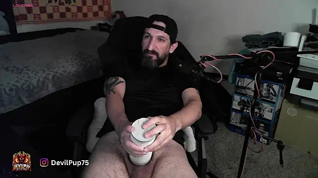 DevilPup75  online show from 2, 2, 2026