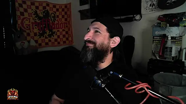 DevilPup75  online show from 17, 4, 2026
