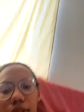 Valen1800 online show from 7, 11, 2025