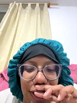 Valen1800 online show from 5, 11, 2025