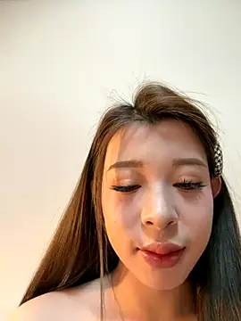 tuanzi125216 online show from 15, 11, 2025