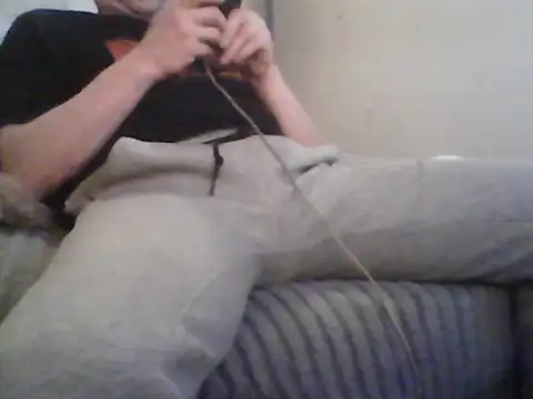 Thoma9034 online show from 4, 4, 2026