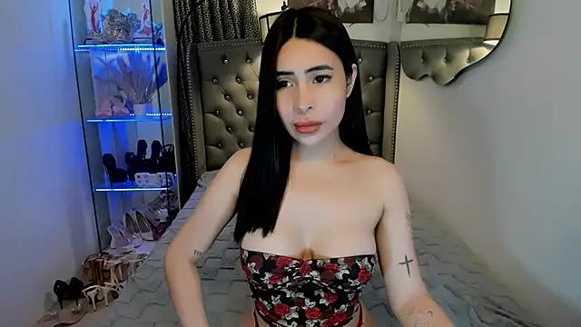 Claudia empress online show from 3, 12, 2025