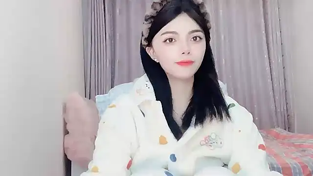 Eloise131499 online show from 4, 11, 2025