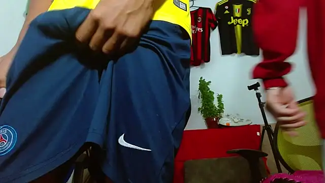 skinny23cm online show from 3, 3, 2026