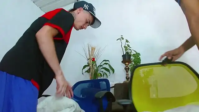 skinny23cm online show from 6, 5, 2026