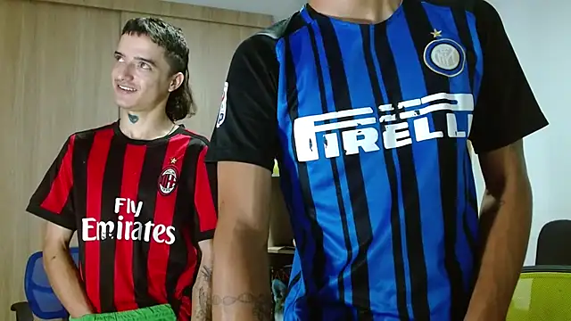 skinny23cm online show from 12, 11, 2025