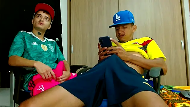 skinny23cm online show from 6, 3, 2025