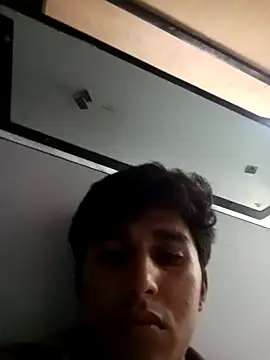 Snapshot of HarryChoudhary21 chatting on 3, 10, 2025 HarryChoudhary21 online show from 3, 10, 2025