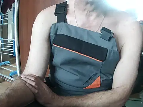 half age online show from 11, 3, 2026