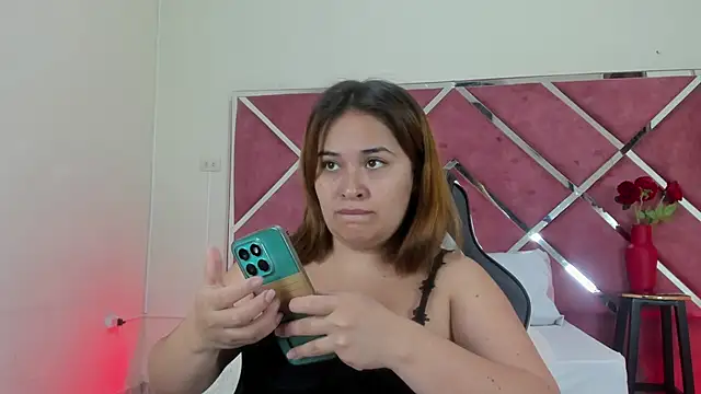 sara-lopez1 online show from 26, 9, 2025