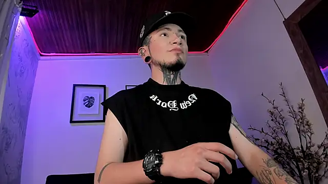 tyler jones  online show from 1, 10, 2025