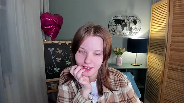 Madelaineses online show from 5, 11, 2025