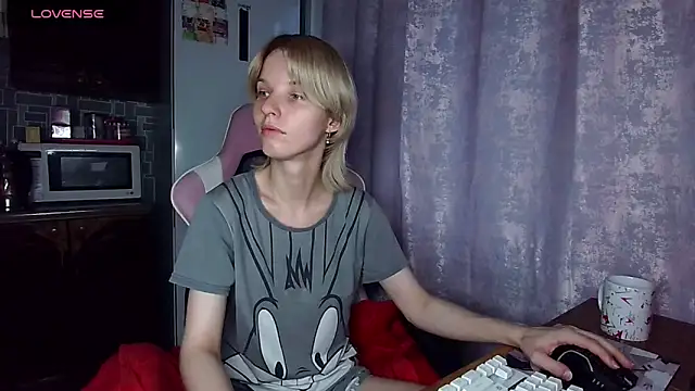 Snapshot of Madelaineses chatting on 29, 6, 2026 Madelaineses online show from 29, 6, 2026
